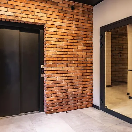 Stare Bulvar, Old Town, Snake * Elbląg